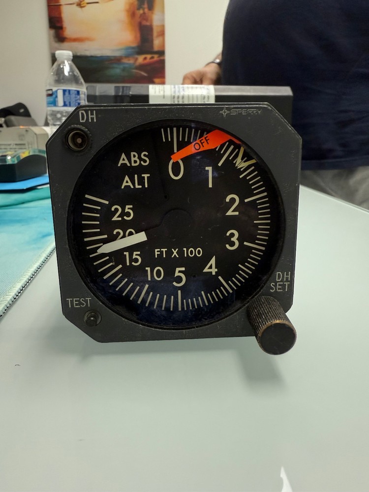 7000839-903 Sperry Radio Altimeter Indicator