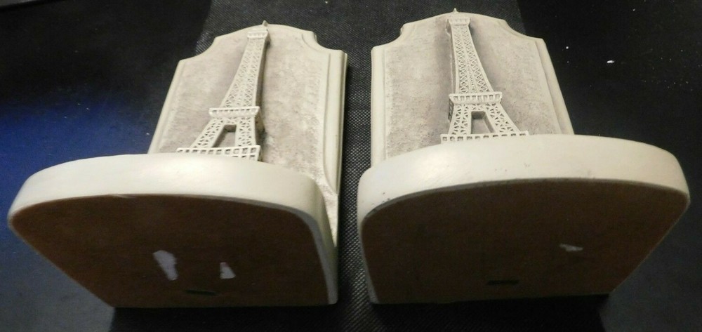 TMS 2002 EIFEL TOWER TAN BOOK ENDS! e1020HXX
