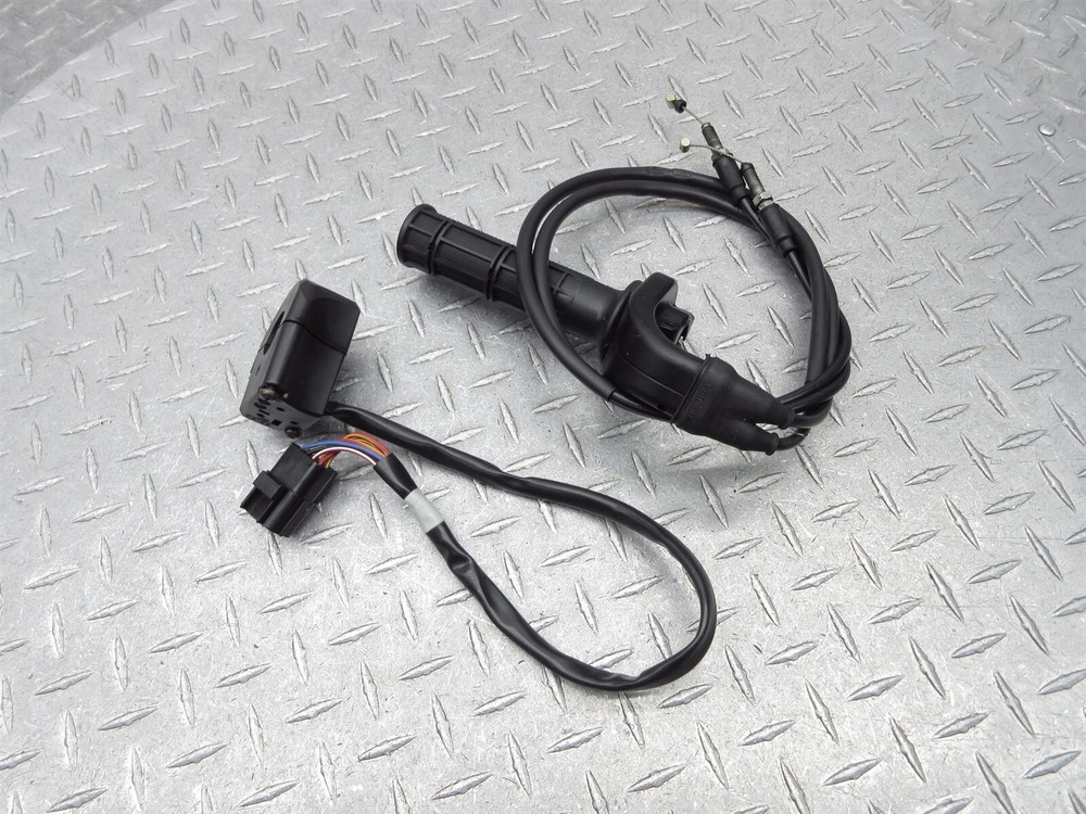 2005 05-06 Ducati Multistrada 1000 DS Right Handlebar Switch Throttle Control