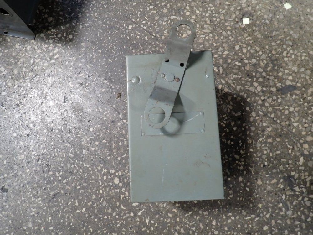 BUS PLUG 08250880596