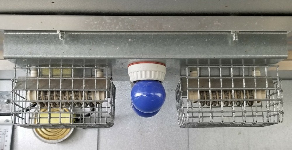 0537 - Replacement Heater & Thermostat for Box Brooder 110V