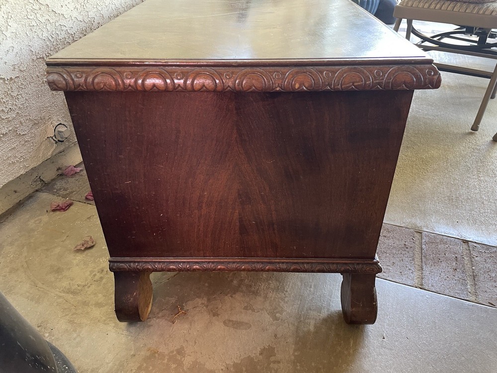 Dilllingham Cedar Chest