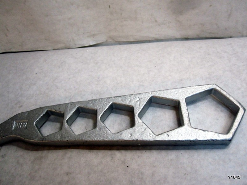 PHW - 5 Hole Hydrant Wrench