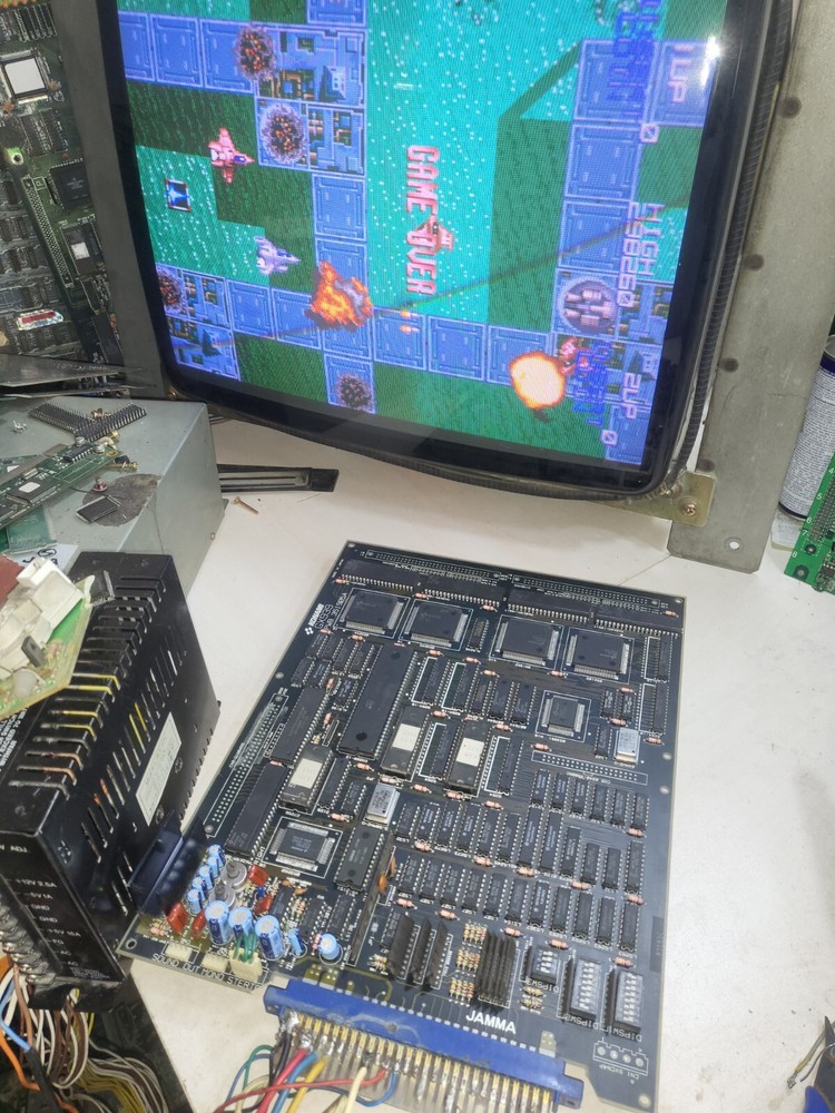 LIGHTNING FIGHTERS BY KONAMI ARCADE PCB JAMMA ORIGINAL