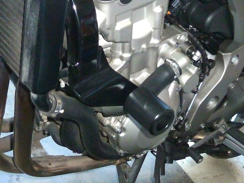 HONDA CBF 1000 - ABS FRAME CRASH PROTECTION PUCKS KNOBS ENGINE SLIDERS SAVERS