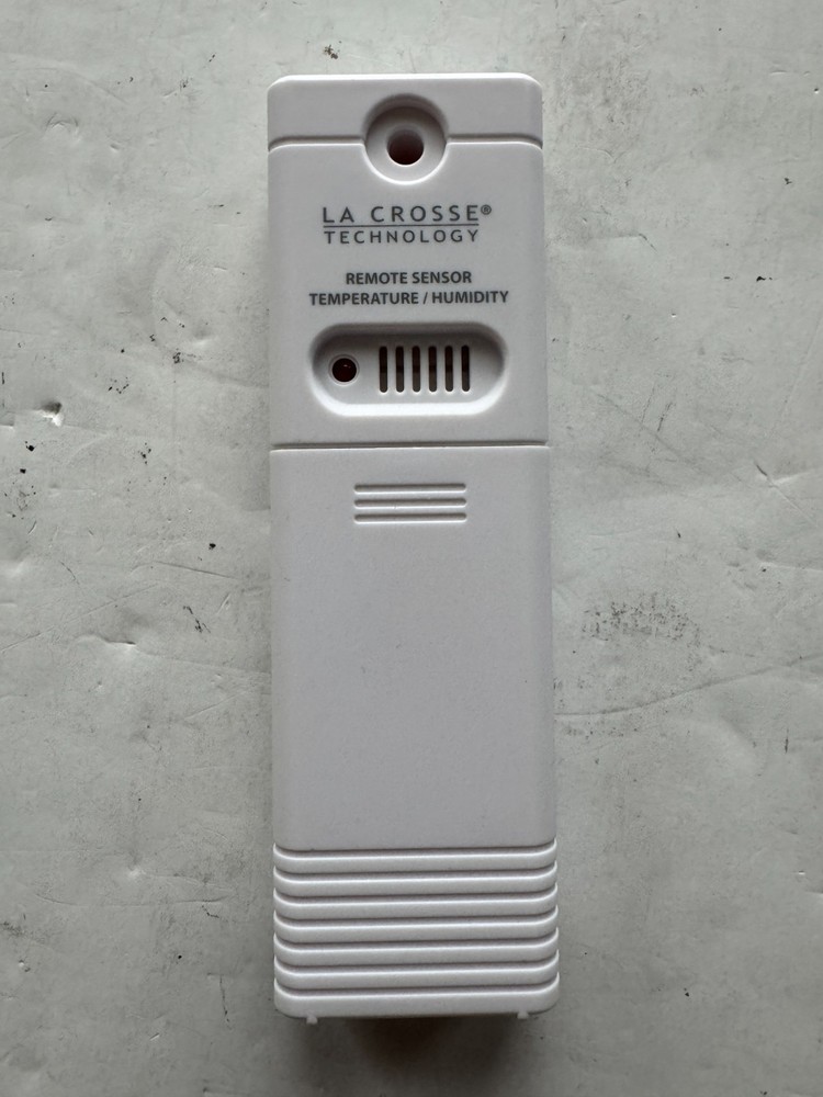 La Crosse Technology TX141TH-BV4 Wireless Temperature & Humidity Sensor