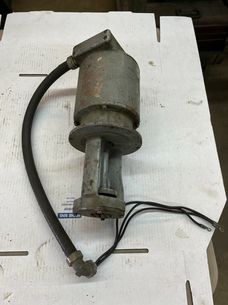 GUSHER COOLANT PUMP