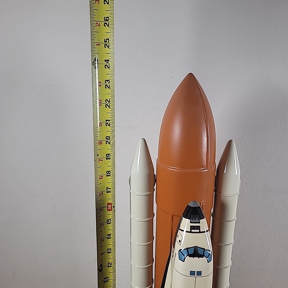 Nasa Atlantis Space Shuttle Orbiter Full Stack Desk Display 1/100 Scale