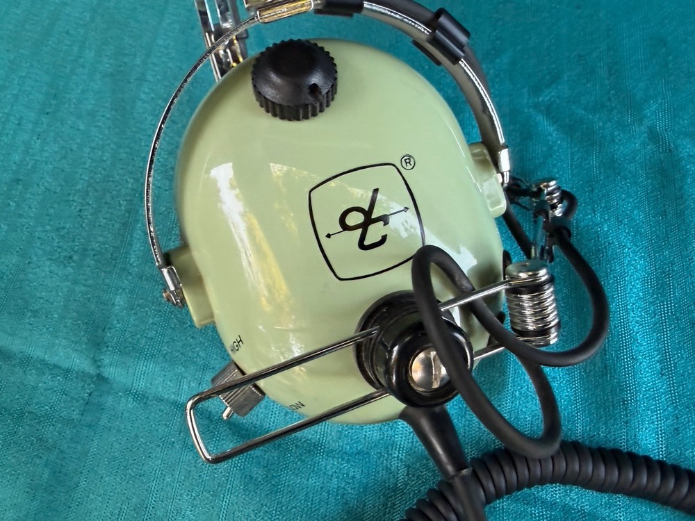 David Clark H10-66 Aviation Headset