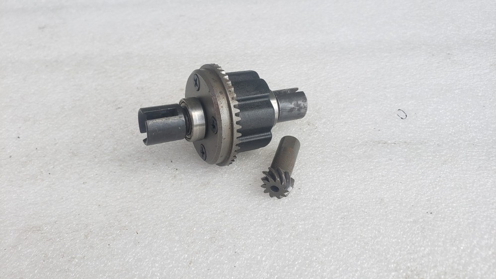 KYOSHO INFERNO GT 2  FRONT OR REAR DIFF #2