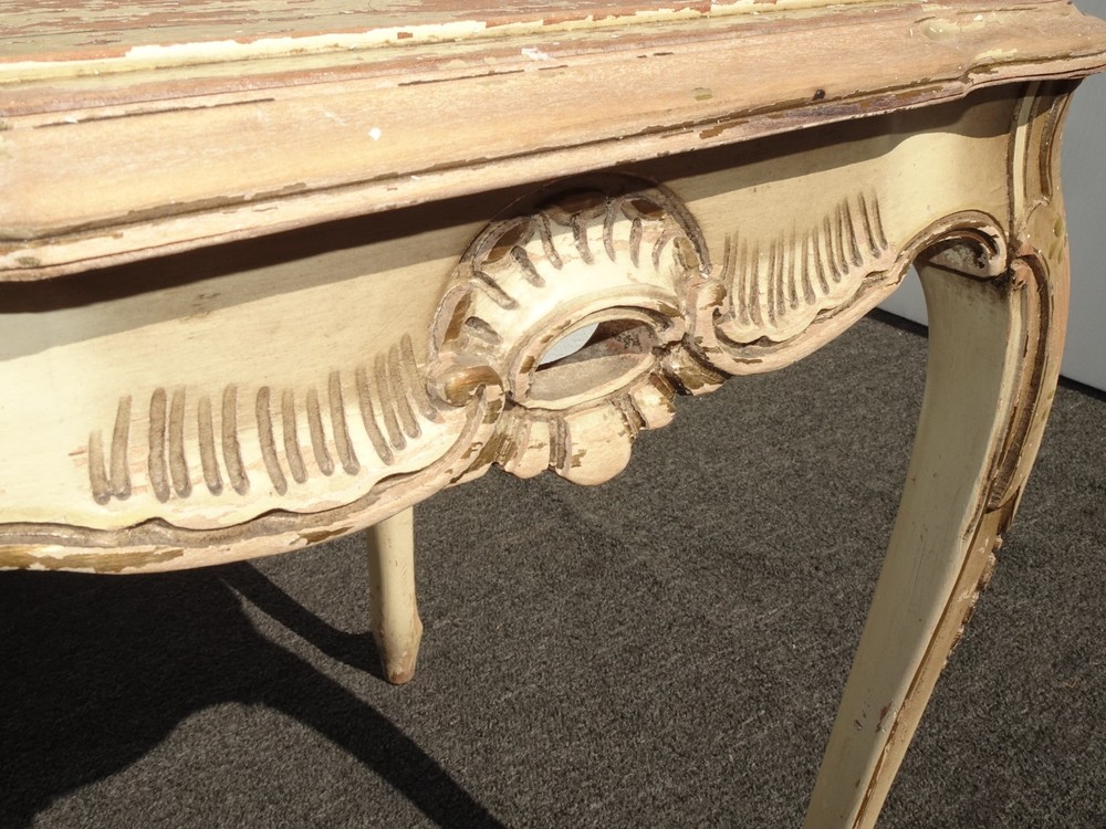 Vintage Rustic French Provincial End Table - Side Table Asis