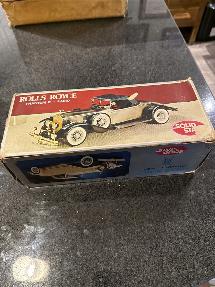 1931 Rolls Royce Phantom II  Solid State Radio
