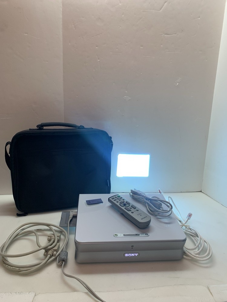 Sony Data Projector VPL-CX5 White With Remote Cables And Carry Case Tested