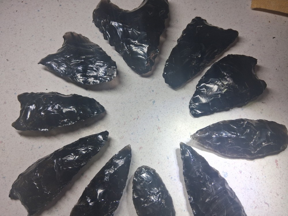 10 Arrowhead Piece Set Modern