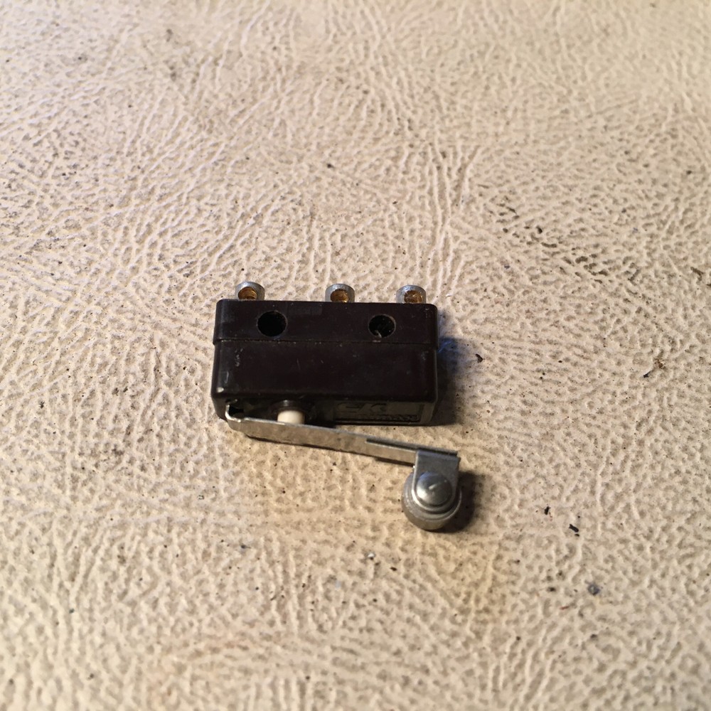 LMGGE Microswitch 9726, NOS
