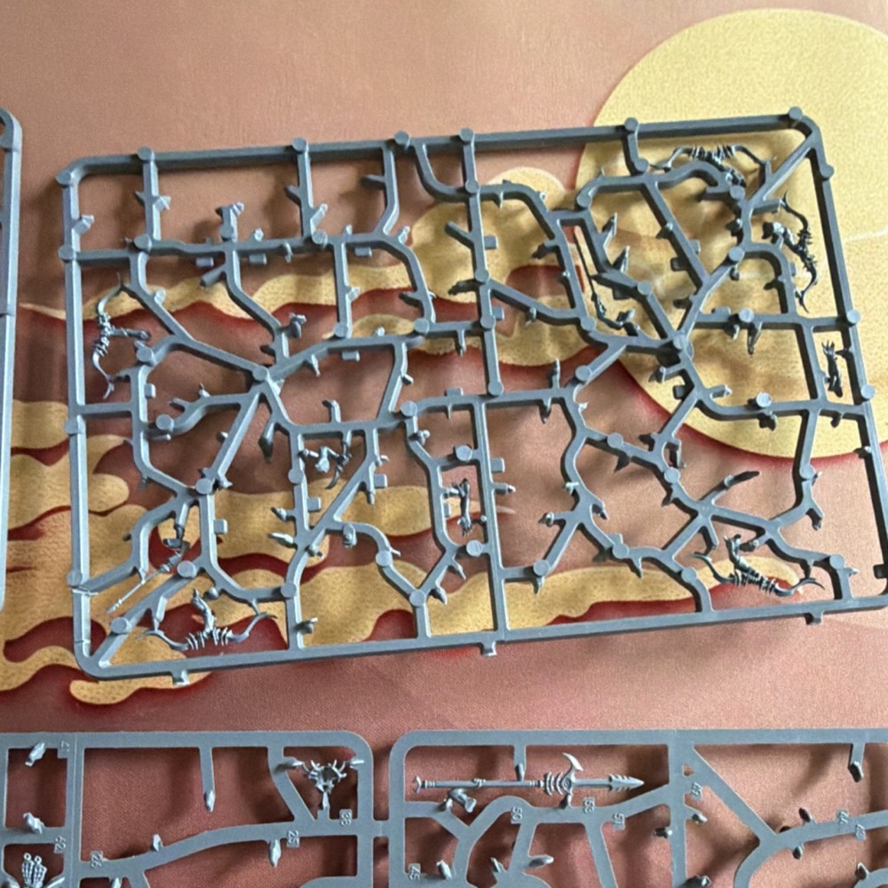 Games Workshop Warhammer AoS Idoneth Deepkin Plastic Sprues Spare Bits Bulk Lot