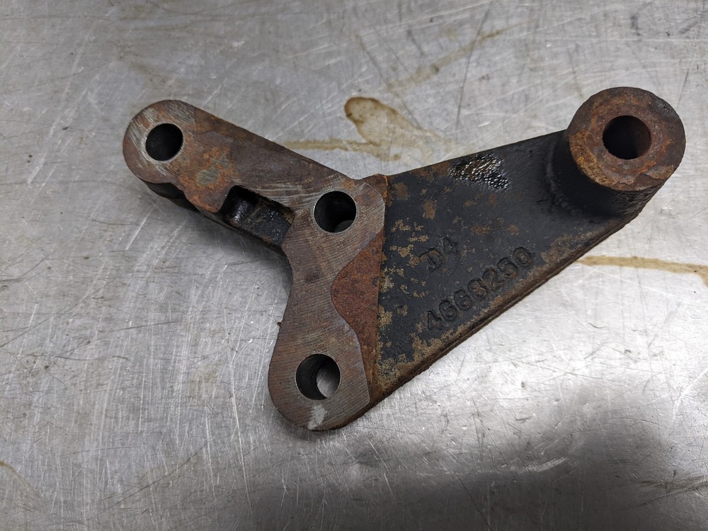 Accessory Bracket For 00-02 Dodge Neon 2.0