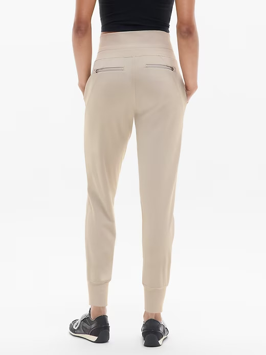 Athleta Venice High Rise Jogger NWT