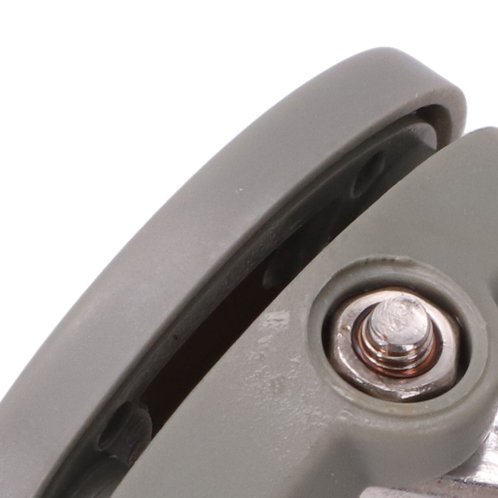 Efficiently Designed Shower Door Rollers for Daily Use and Flexibility