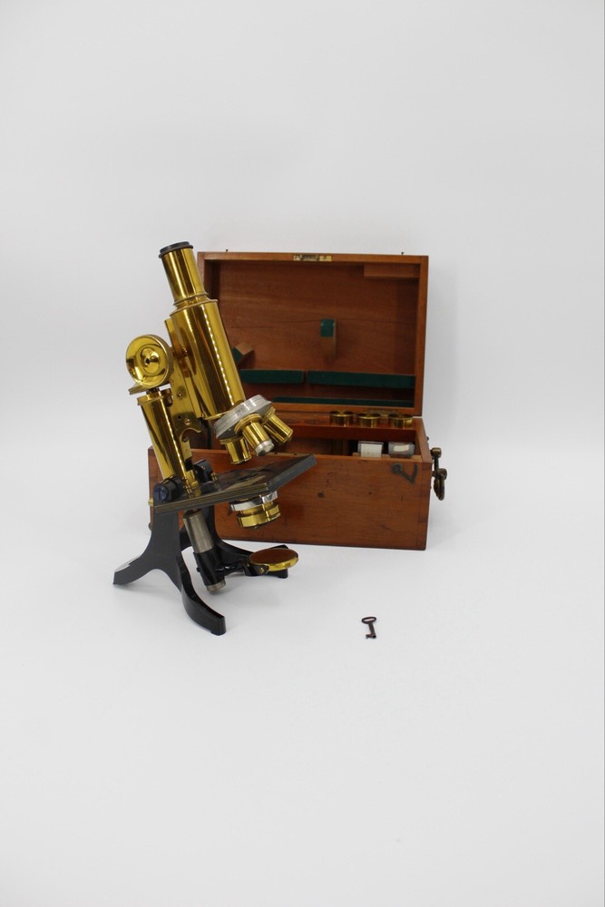 Col. E.V. Whitby’s Boxed Microscope by J.Swift & Son