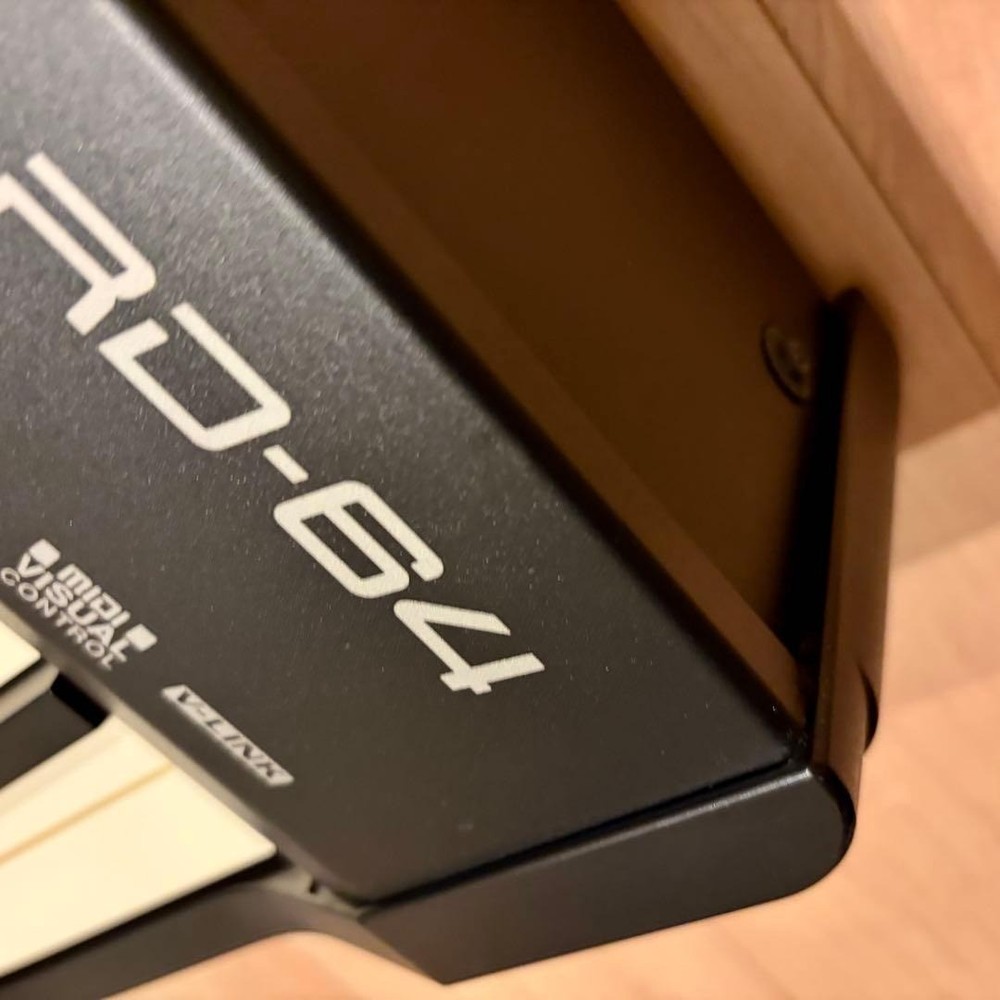 Roland RD-64 Stage Piano 64-Key Keyboard MIDI Controller Compact Tested