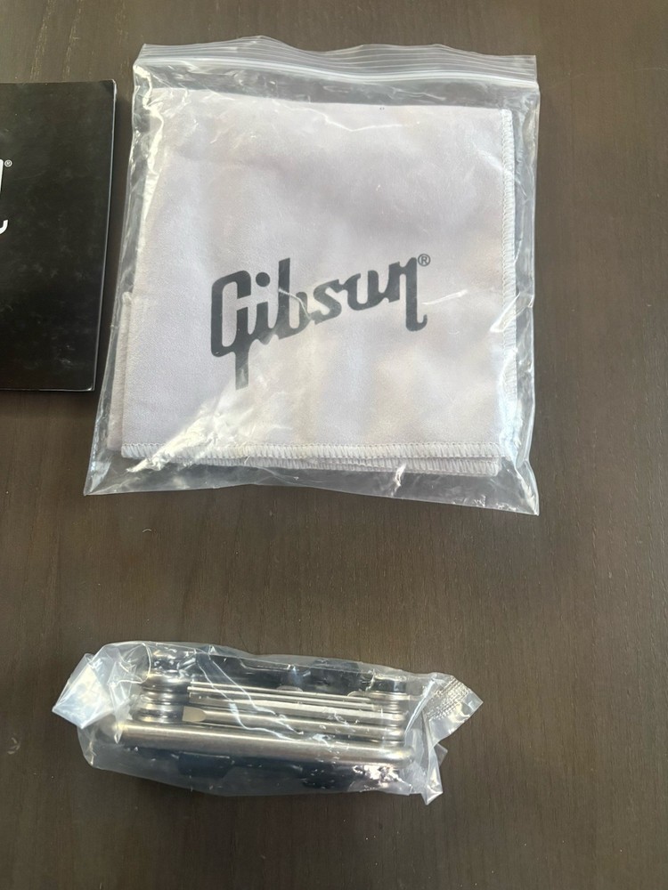 Gibson Strap Multi-tool Manual Cloth Checklist App Card Case Candy