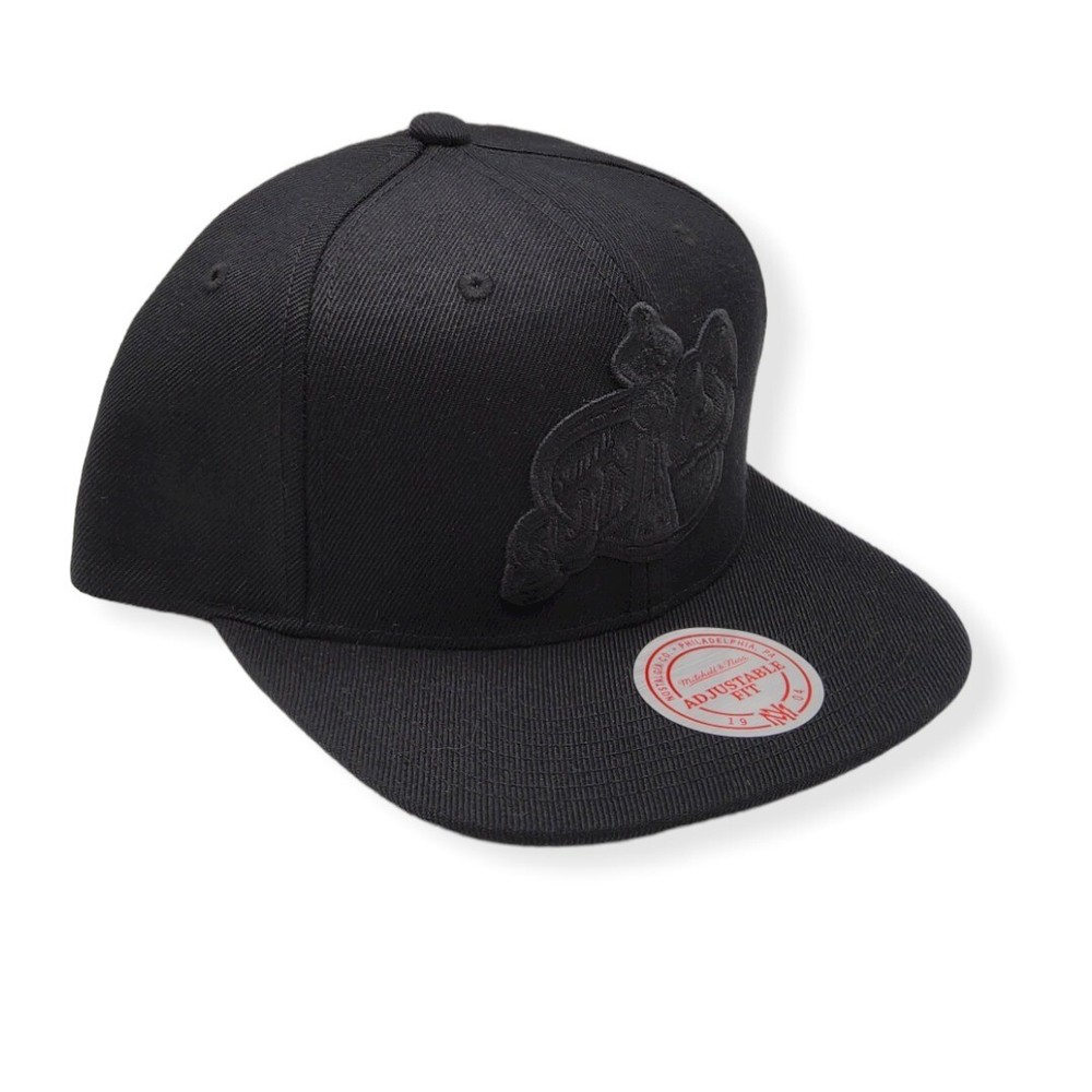 Mitchell & Ness Seattle Supersonics Wool Black/Black HWC Adjustable Snapback Hat