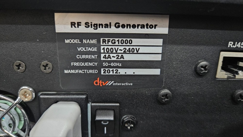 DTV RFG1000 : RF Generator_Q