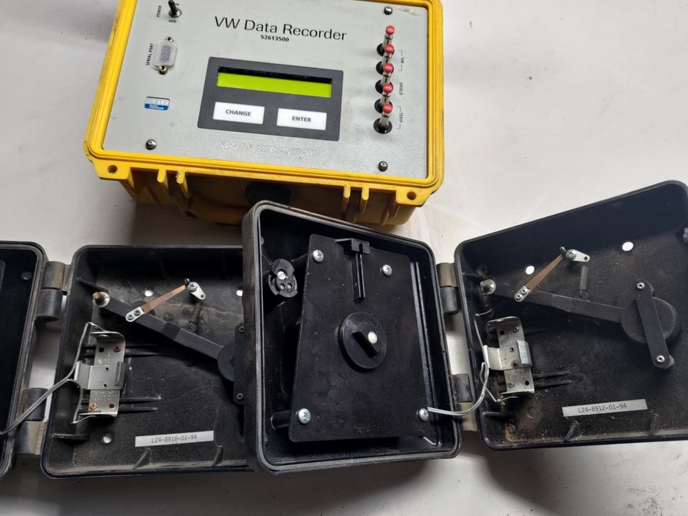 VW Data Recorder Slope Indicator Atrol ll Activity Recorder Lot