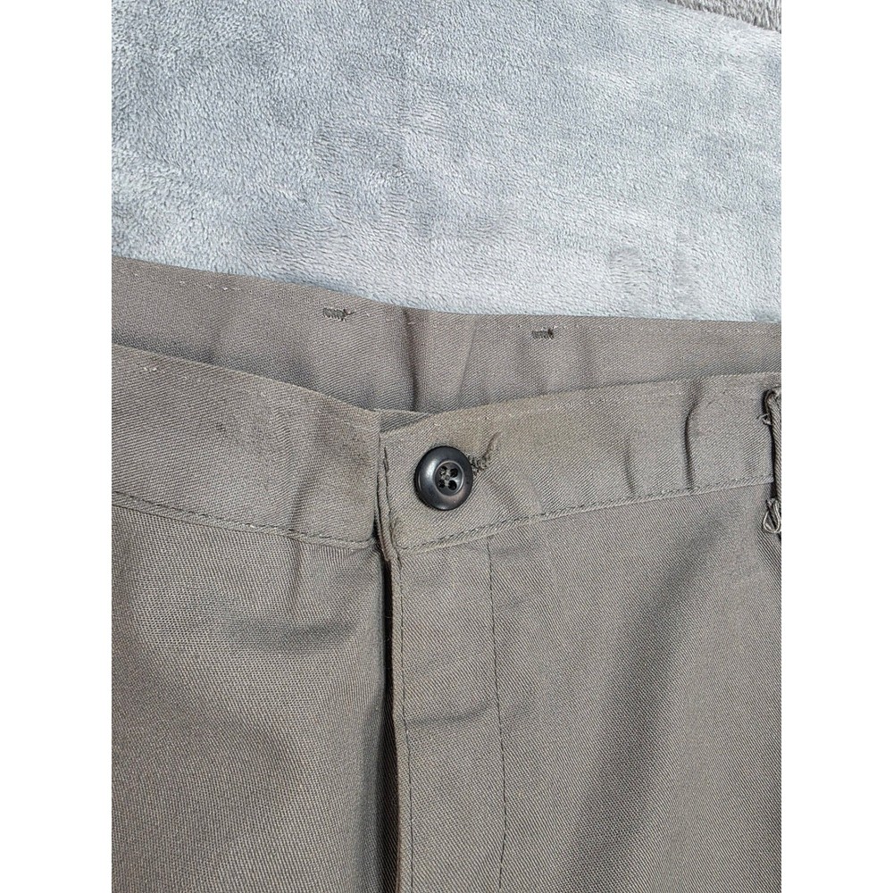 Genuine Dickies Mens Gray Flat Front Work Shorts Multi-Pocket Size 42