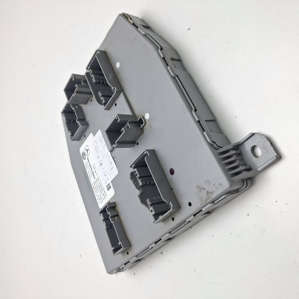 Mercedes Electronic Module 5DK01077277