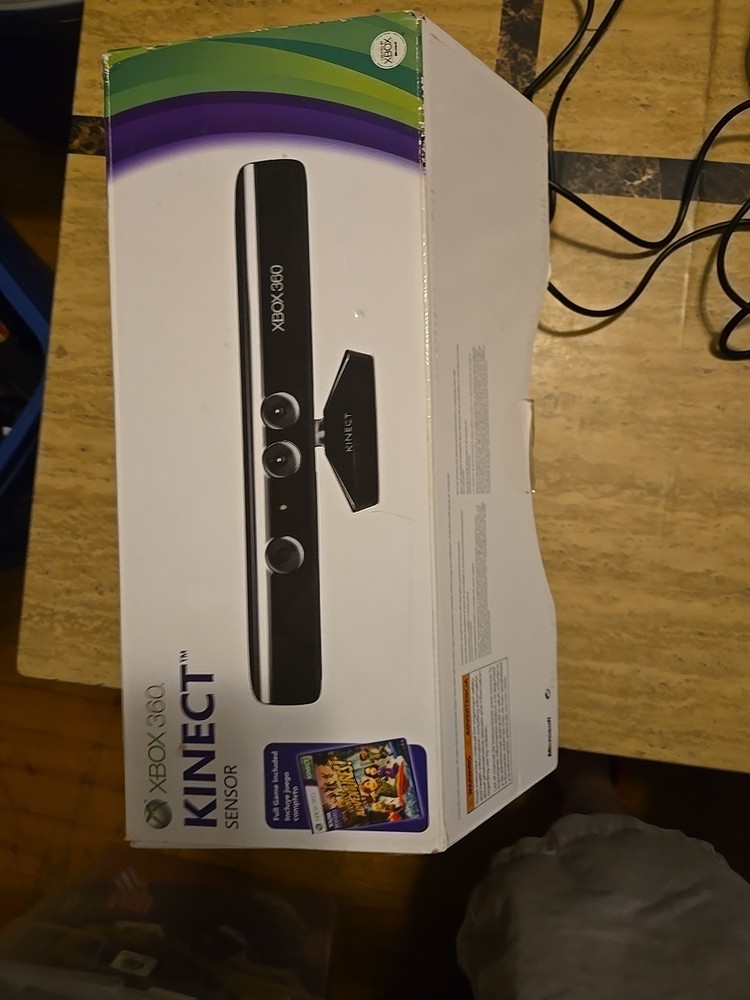 Microsoft LPF-00004 Motion Sensing Gaming Controller For Xbox 360