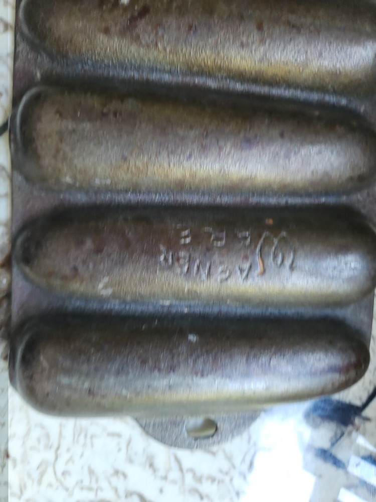 Wagner Iron Corn Bread Pan
