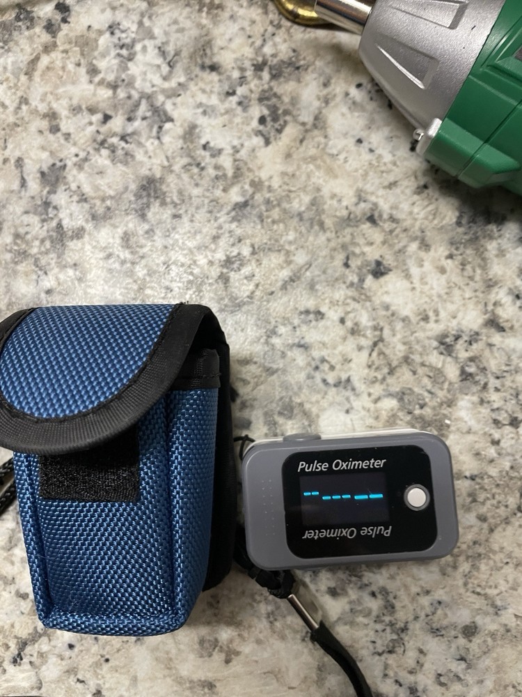 oximeter pulse finger