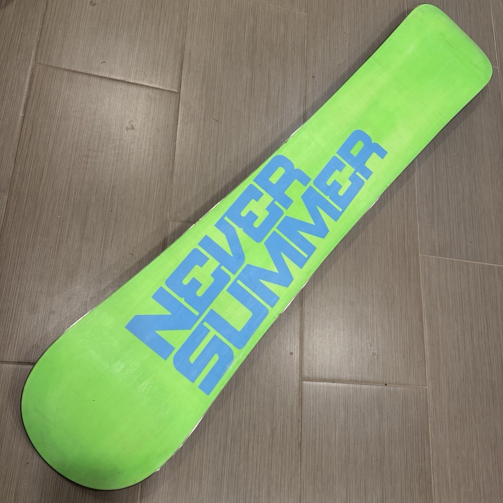 Capita Never Summer Snowboard 153 cm