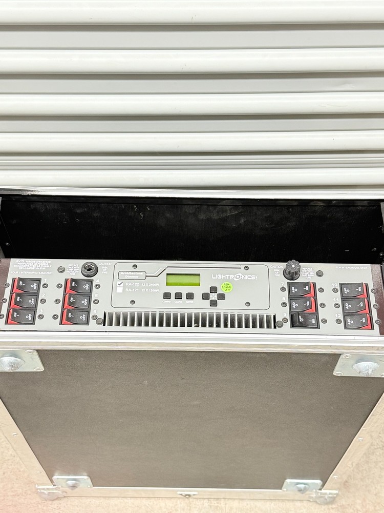 Lightronics RA122 Rack Mount Dimmer 12 Channels 2400W w/ Road Mount Case