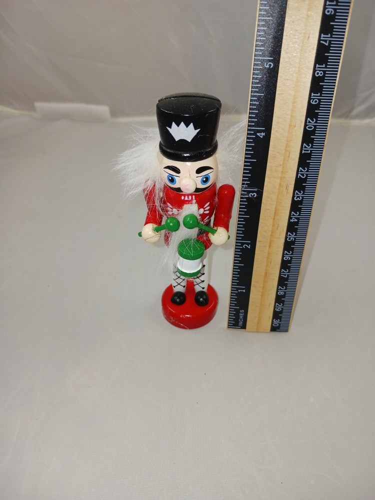 4.5 Inch Nutcracker Card Holder -- Red