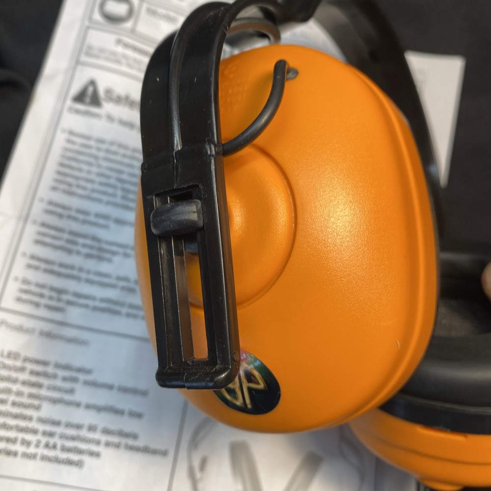 Electronic Safety Earmuffs with LED power indicator,volume control & Comfortable