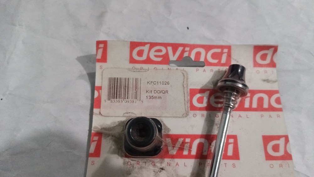 Devinci Split Pivot QR135 Rear Dropout Kit - Black