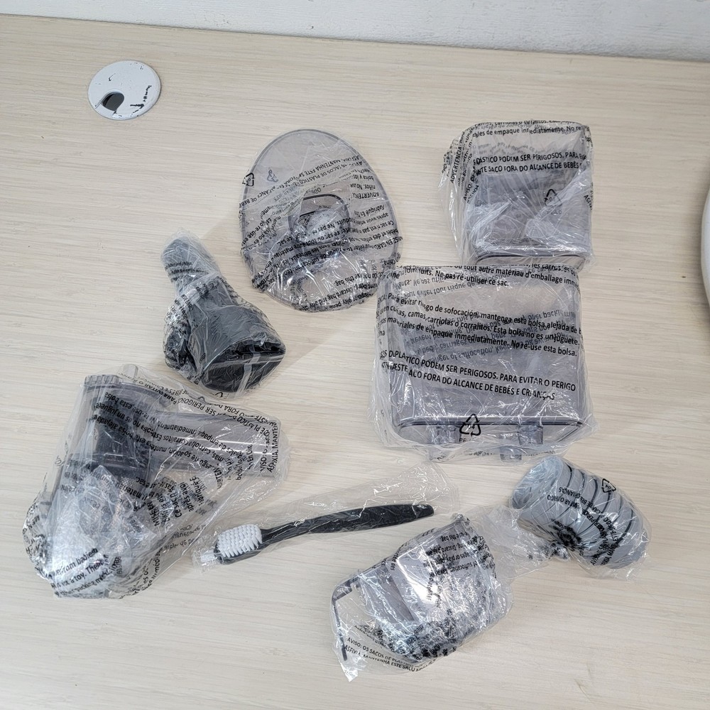 Emeril Lagasse Pasta & Beyond Automatic Pasta Maker Complete Open Box