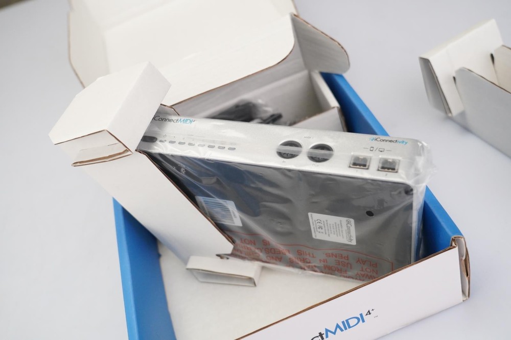 iConnectivity iConnectMIDI 4+ 4-Channel MIDI Interface #56882