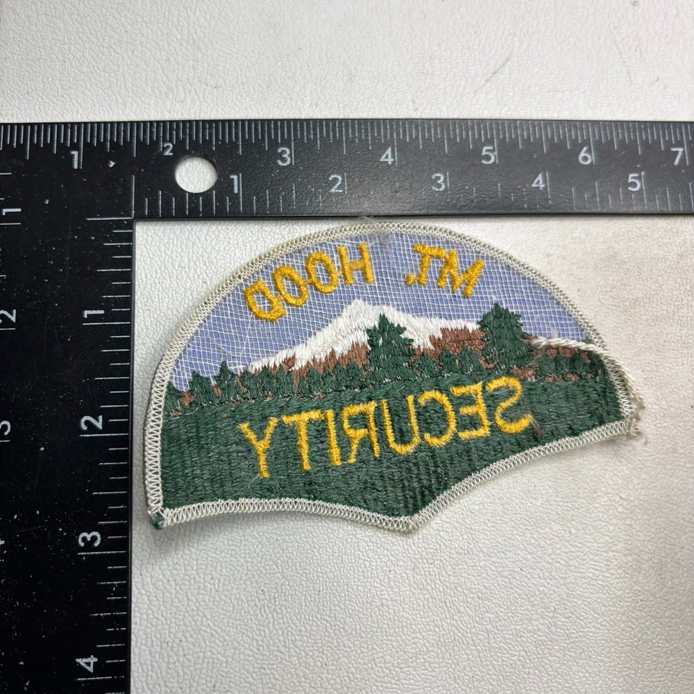 Vtg MT. HOOD SECURITY Patch 63ap
