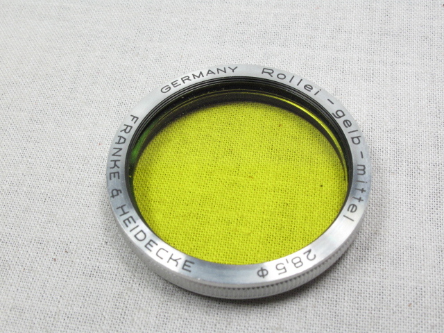 ROLLEI MEDIUM YELLOW FILTER 28.5 MINT W/BOX&CASE