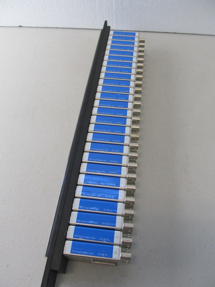 Bittree 1U NORMALED VIDEO PATCH PANEL With DVJB-W modules