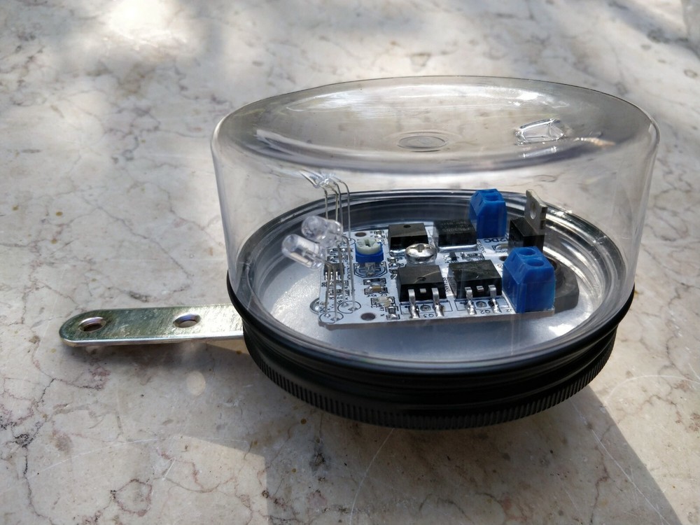 Jar Dome Enclosure Dual Single Axis PV Solar Sun Tracking 12VDC DIY Controller