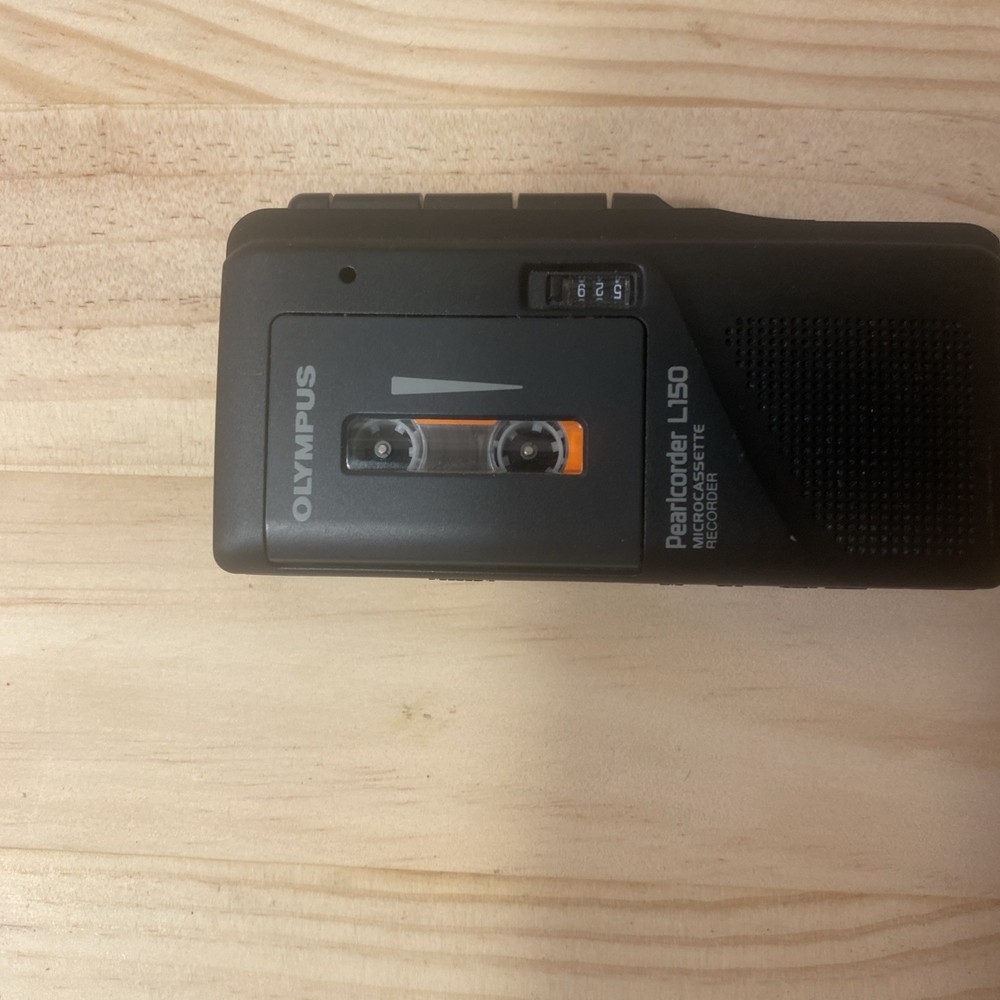 Olympus Pearlcorder L150 Microcassette Recorder