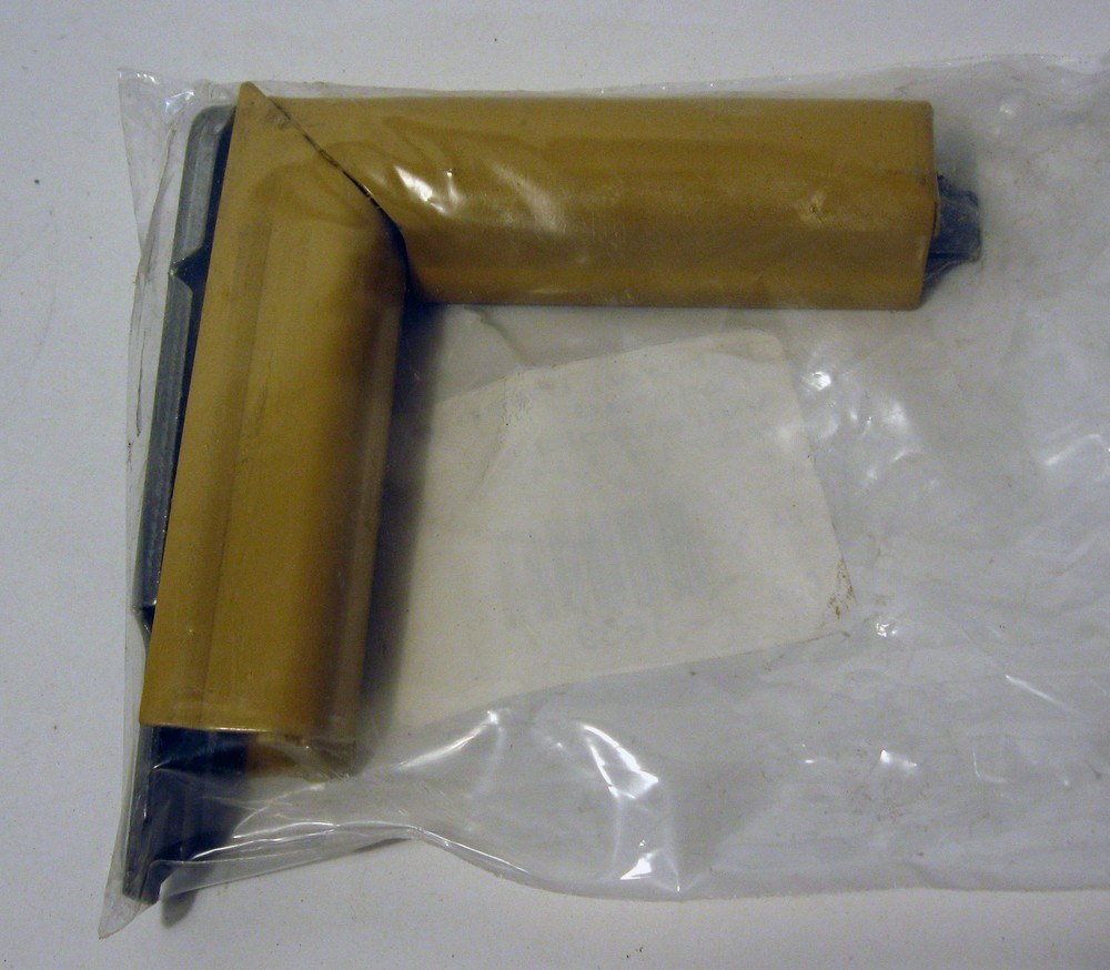 Wiremold 5711-lh 5711 Elbow Internal Twisted Buff