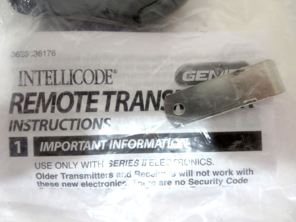 GENIE - INTELLICODE 3 Button Remote Transmitter Never Used #3623636176
