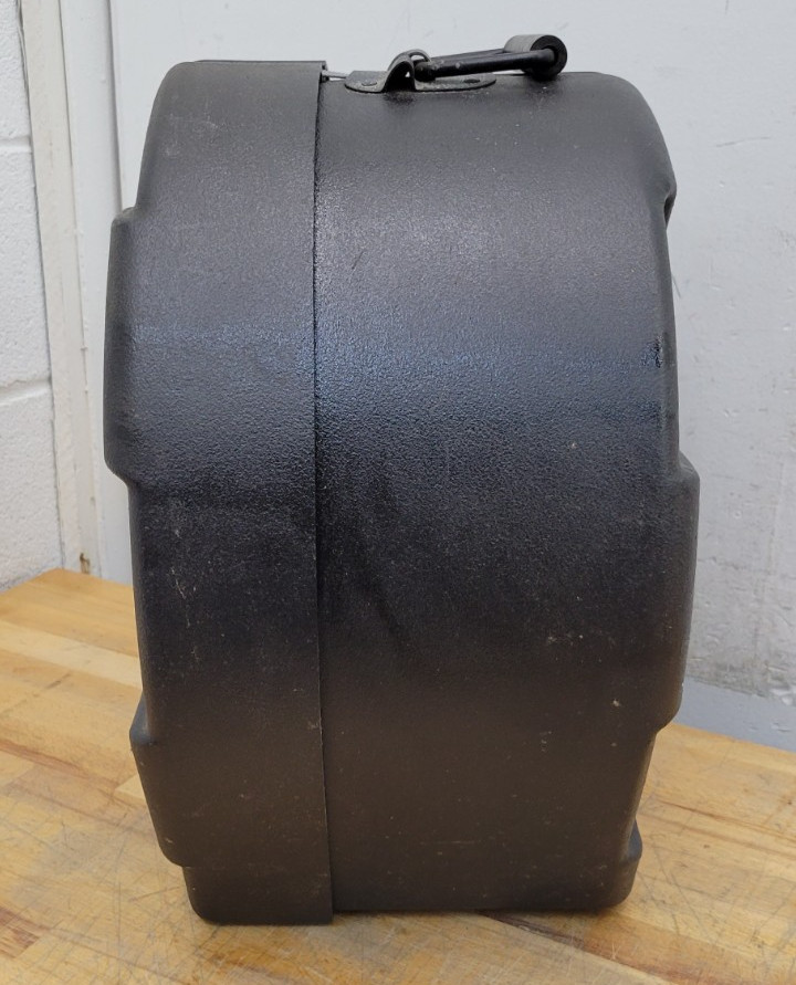 SKB Drum Case w/Padded Interior 18" - USED
