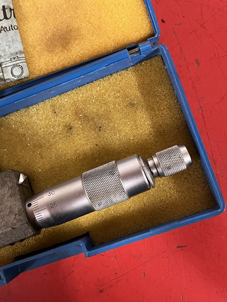 Central Tools Micrometer 6123